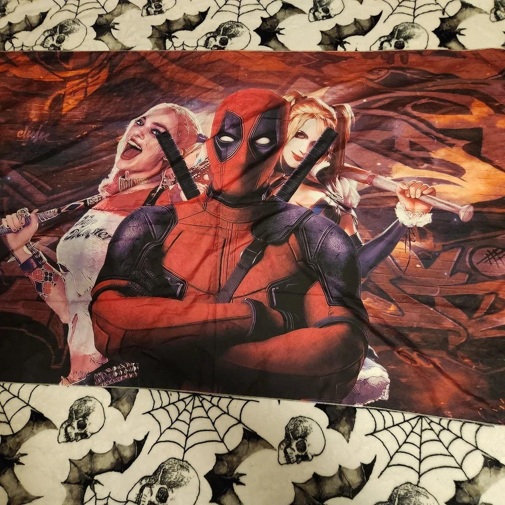 Deadpool x Harley Quinn Crossover Tapestry